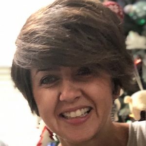 Meet your Posher, Ewa